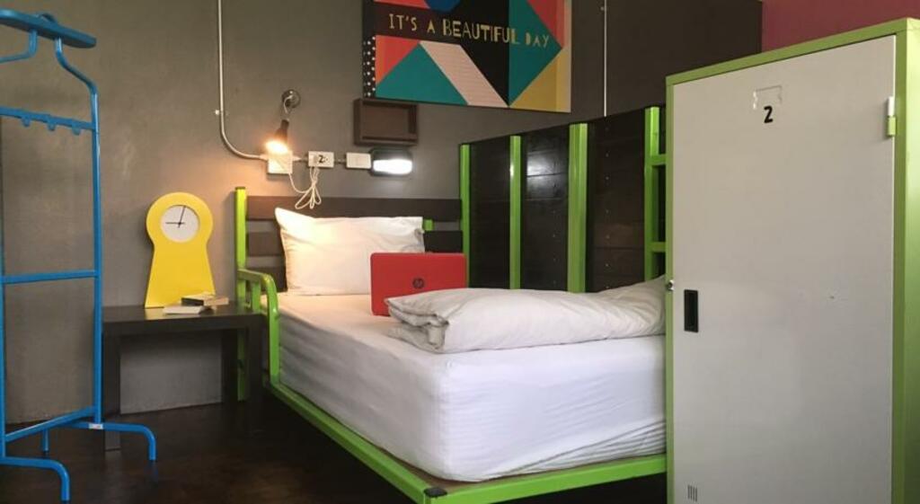 Saphaipae Hostel 6-bed mixed dorm