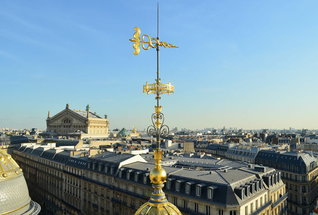 Paris 9 - Printemps view (2)