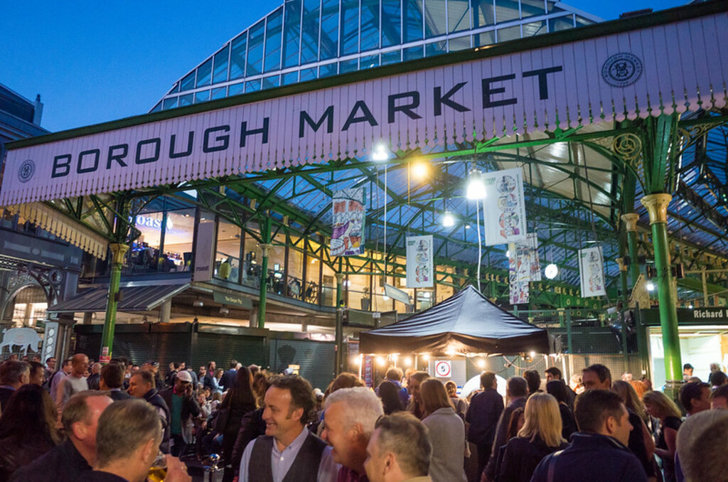 Borough Market Friday night at the pub