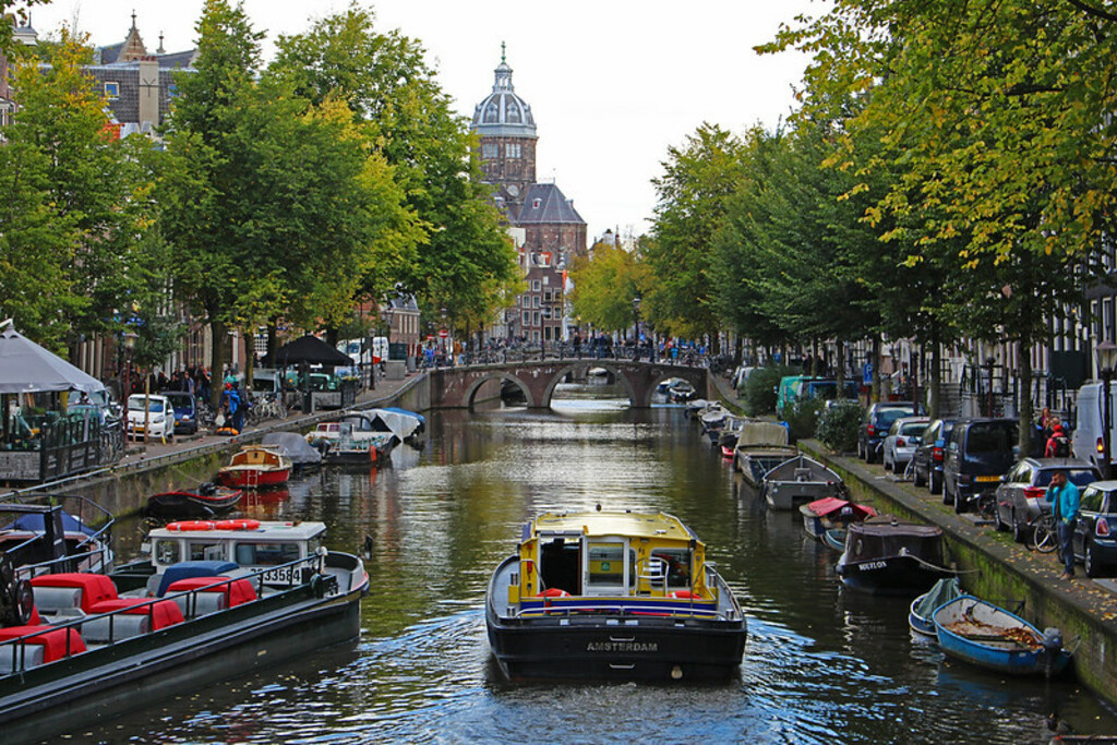View from De Wallen of the Church of Saint Nicholas beyond the canal