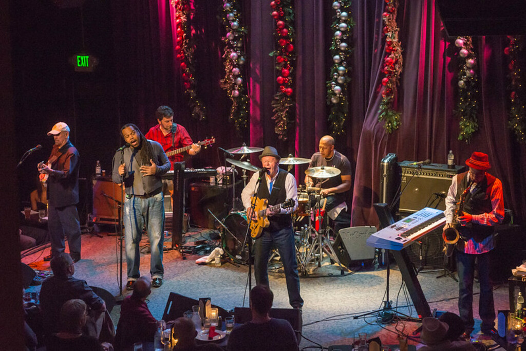 Average White Band @ Dimitriou's Jazz Alley
