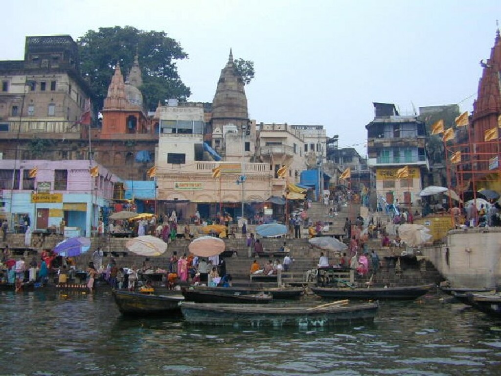 Dashashwamedh Ghat, Varanasi zoom in