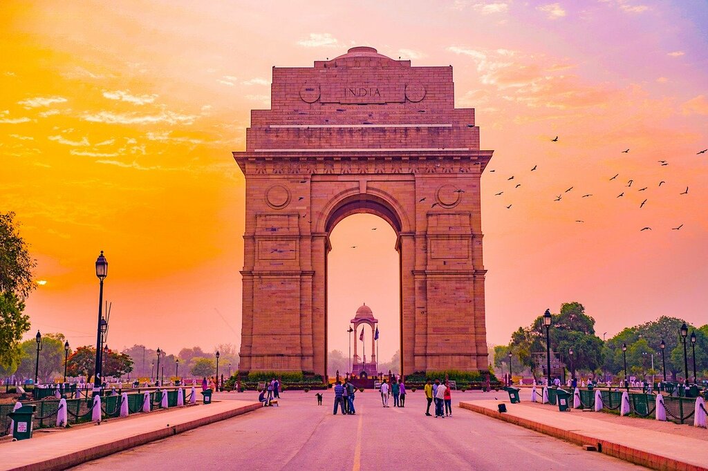 A guide to India Gate, New Delhi
