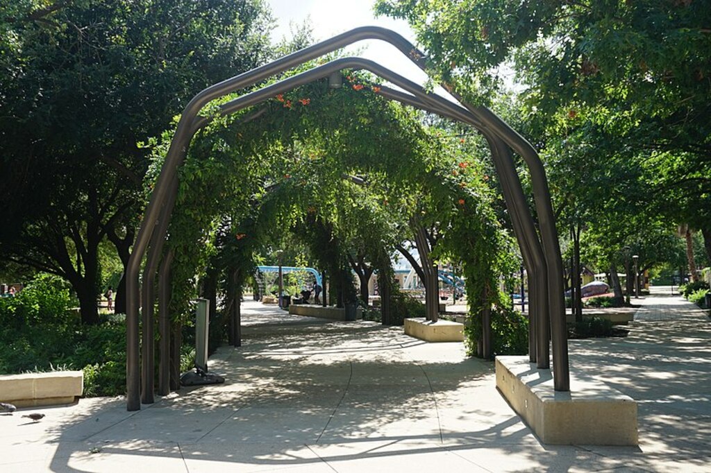 HemisFair Park May 2018 14 (Yanaguana Garden)