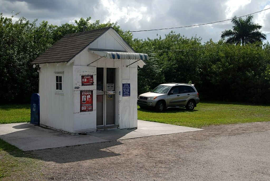 Smallest post office, Ochopee, Florida - panoramio