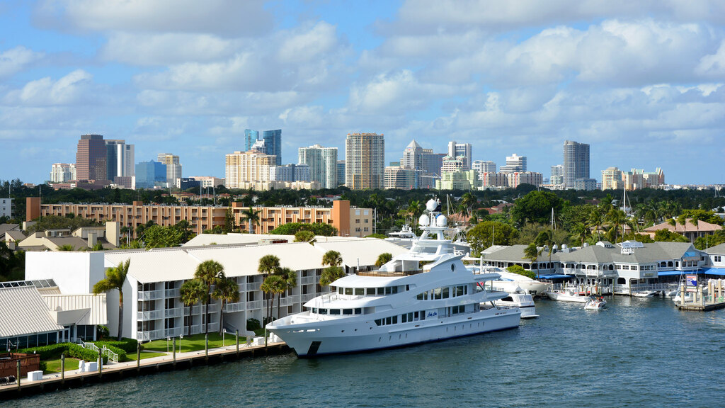 Best Waterfront Restaurants In Fort Lauderdale, Florida