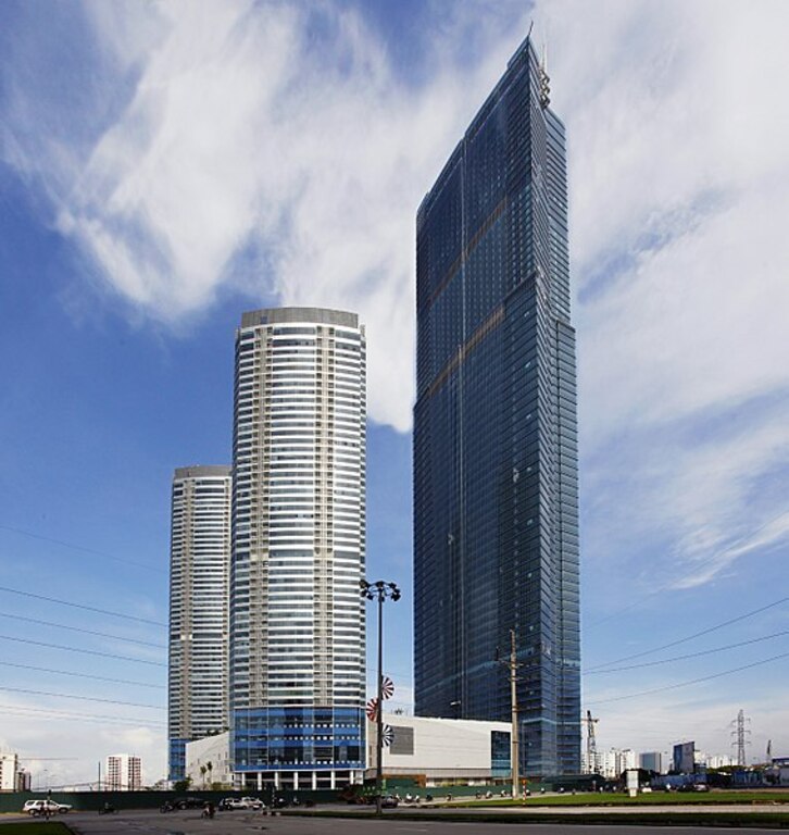 LANDMARK72