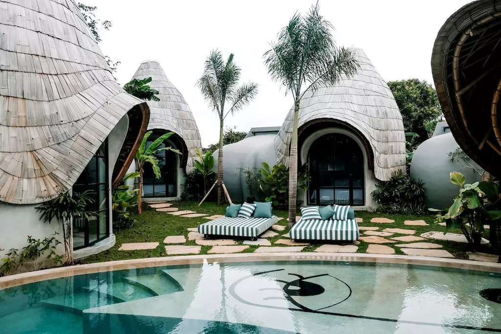 La Lourdes Bamboo Villa