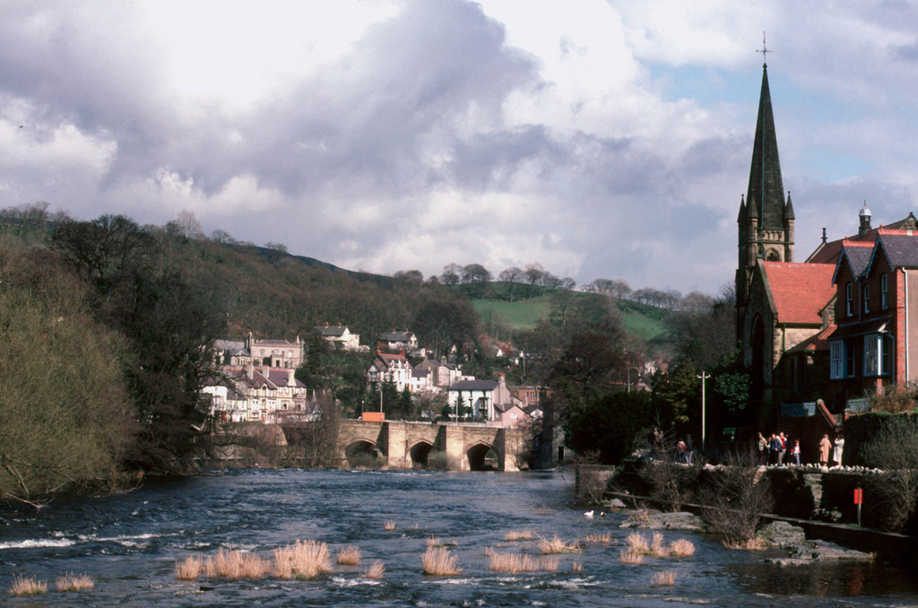 Llangollen River Dee Bridge