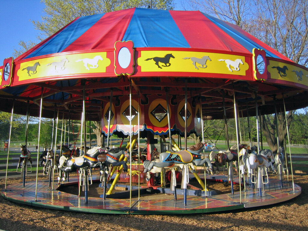 LakeFairfaxCarousel