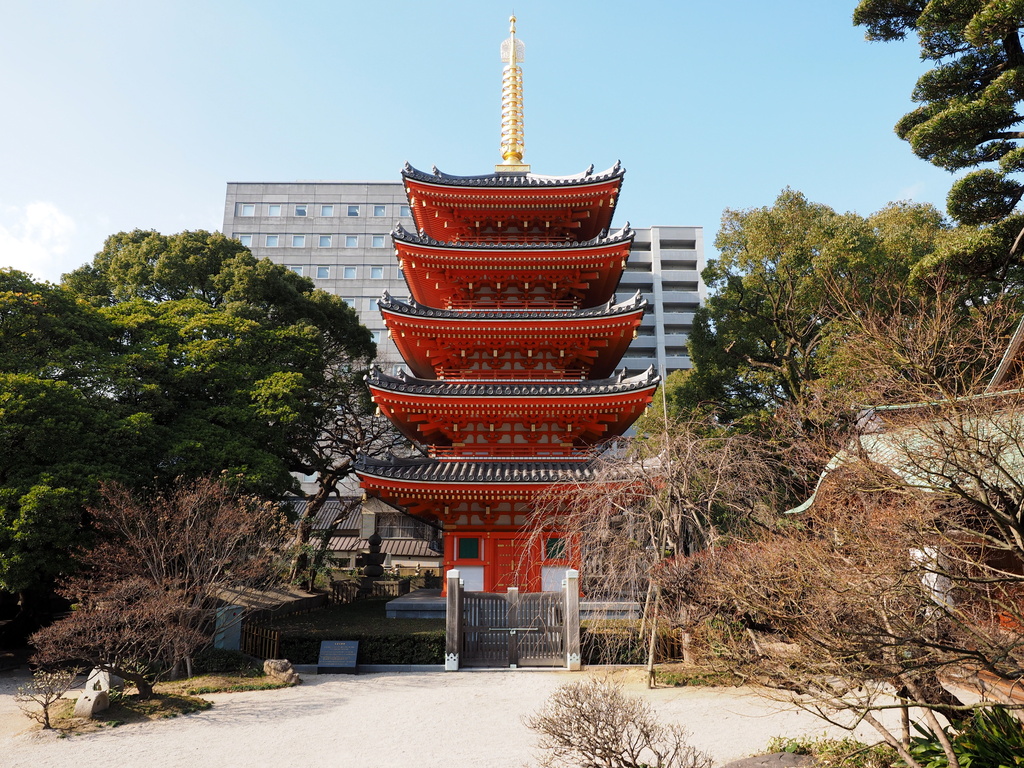 Gojunoto Tower of Tochoji Temple in January 2019
