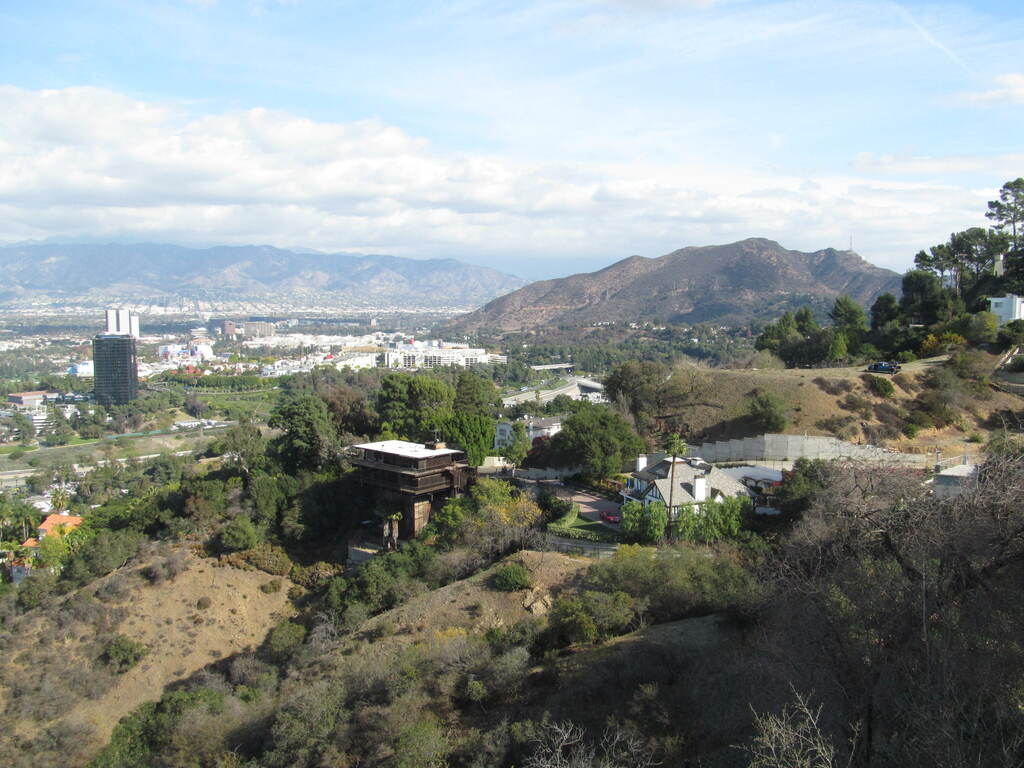 Universal City Overlook - Mulholland Drive - Los Angeles, California