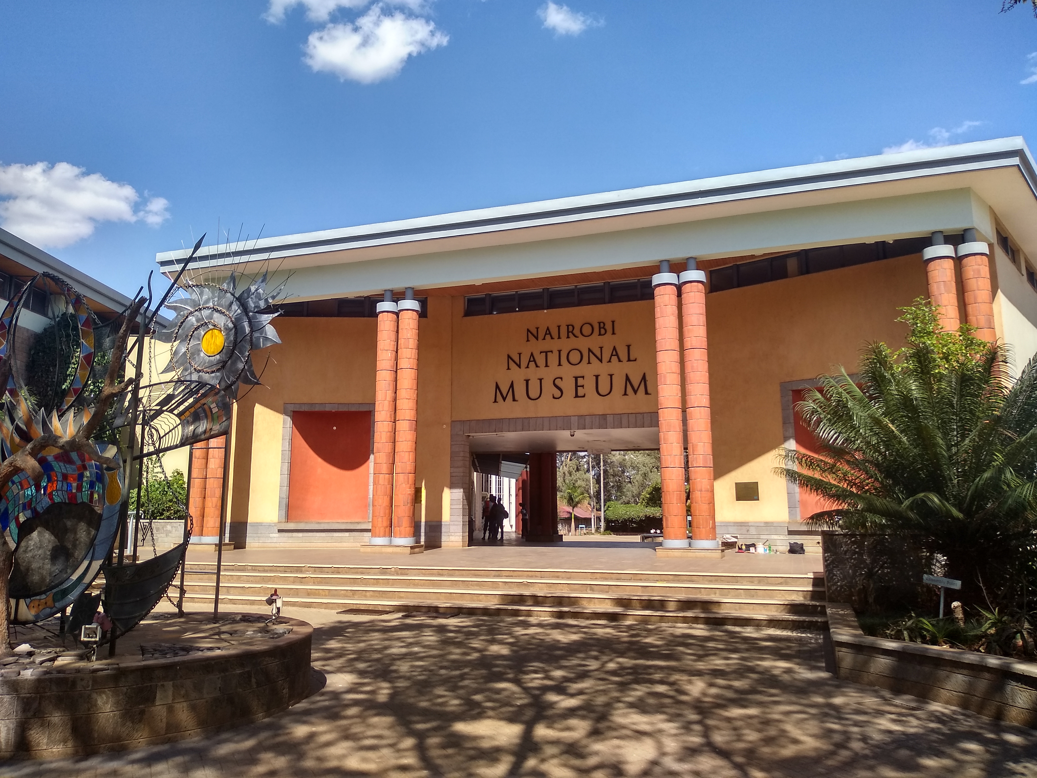 The museum entrance on a sunny day in Nairobi