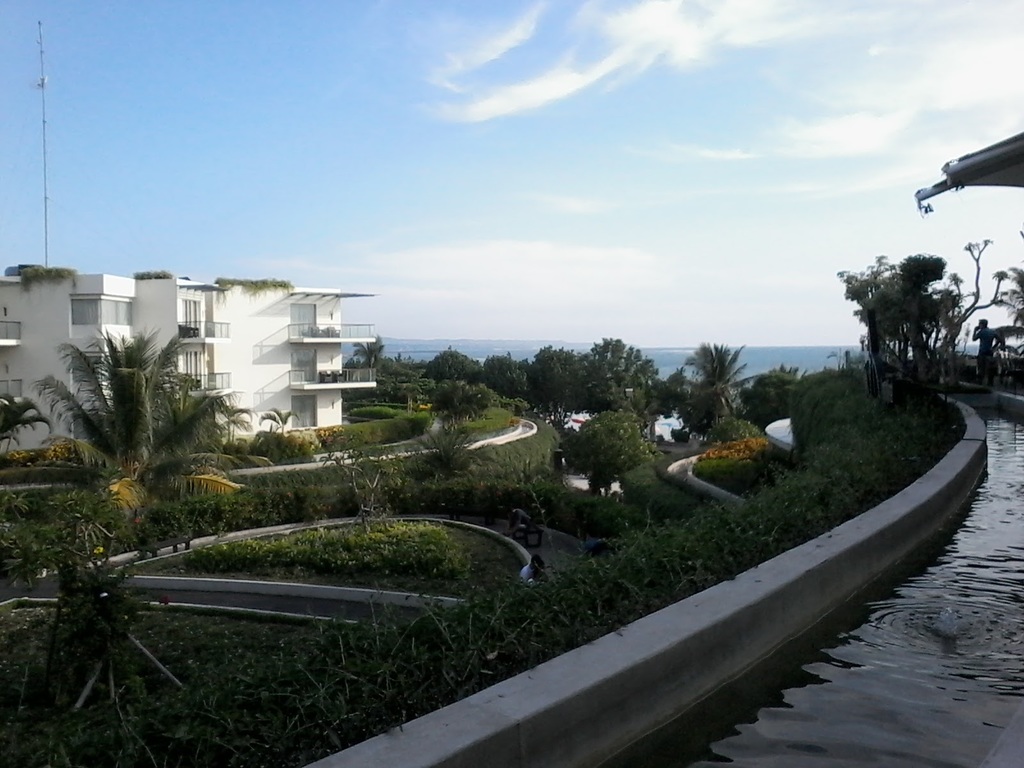A view of Kuta Beach from Beachwalk Mall