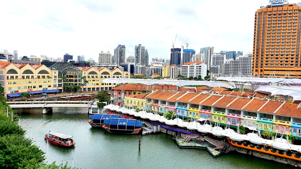 Top down view of Clarke Quay and Singapore River