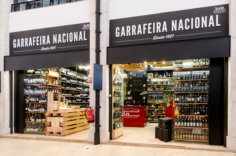 Garrafeira Nacional storefront at Mercado da Ribeira