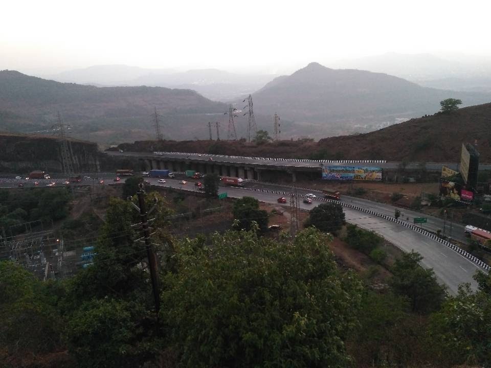 Khandala stretch of Mumbai-Pune Expressway