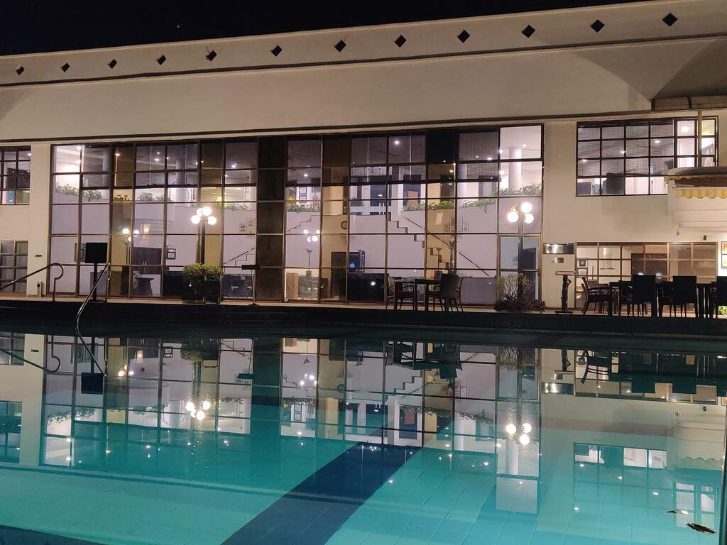 Pool area and Lobby