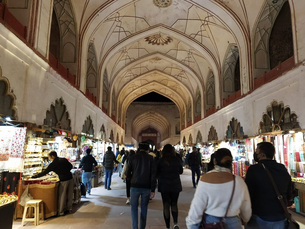 Chhata Chowk (covered market) in Red Fort