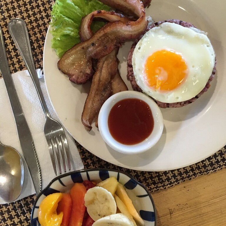 Breakfast at Cafe by the Ruins