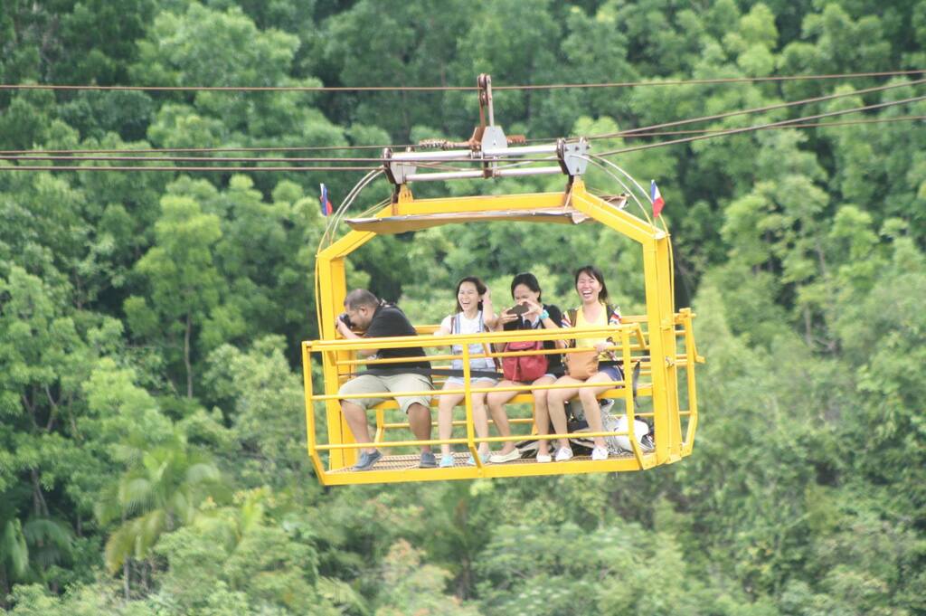Cable car ride