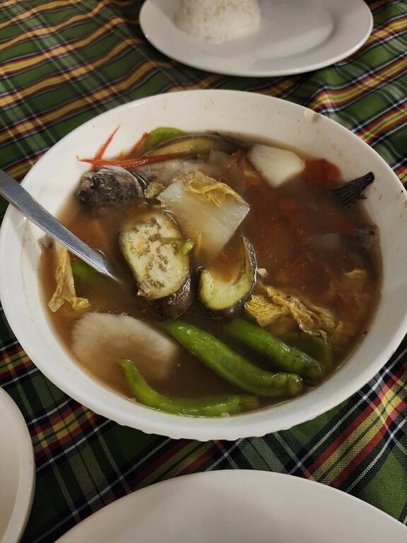 Cafe Leona's sinigang