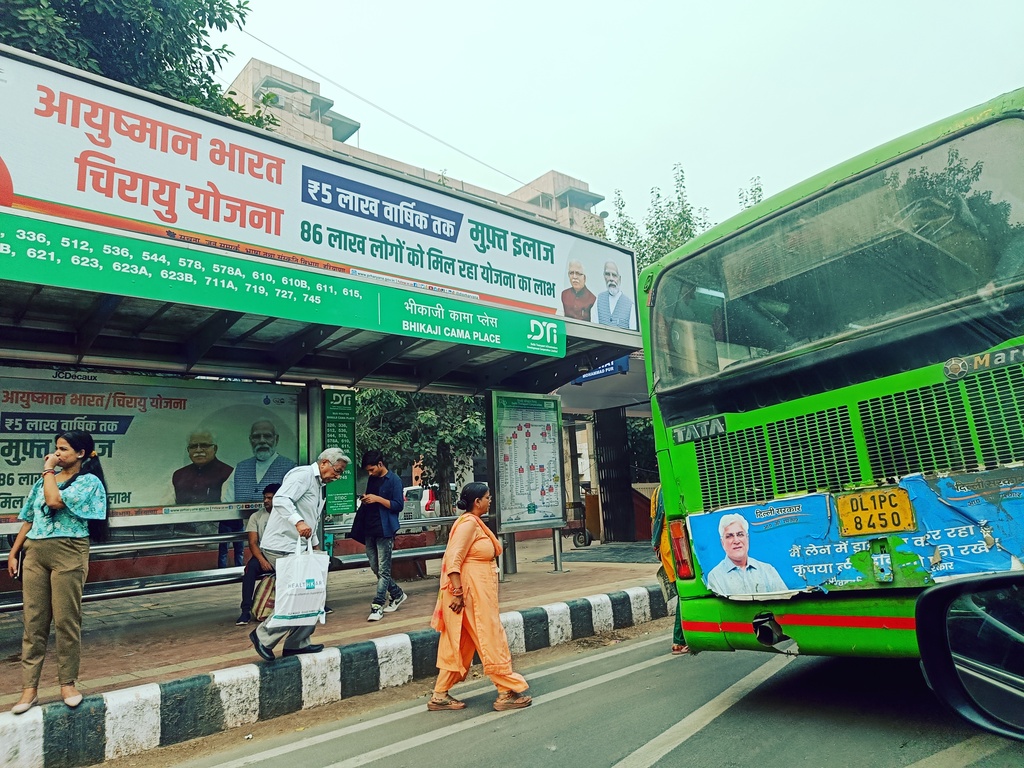 Bhikaji Cama Place Bus Stand