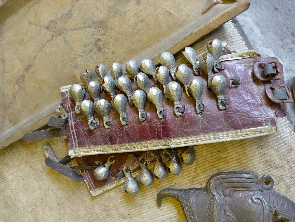 The antique dance bells