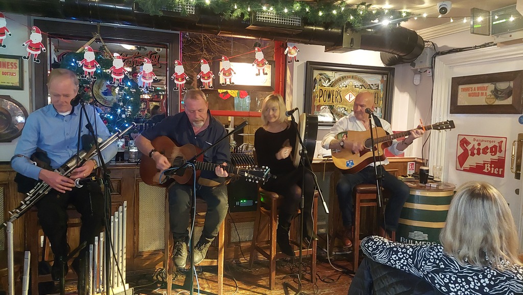 Darke Kelly's Pub