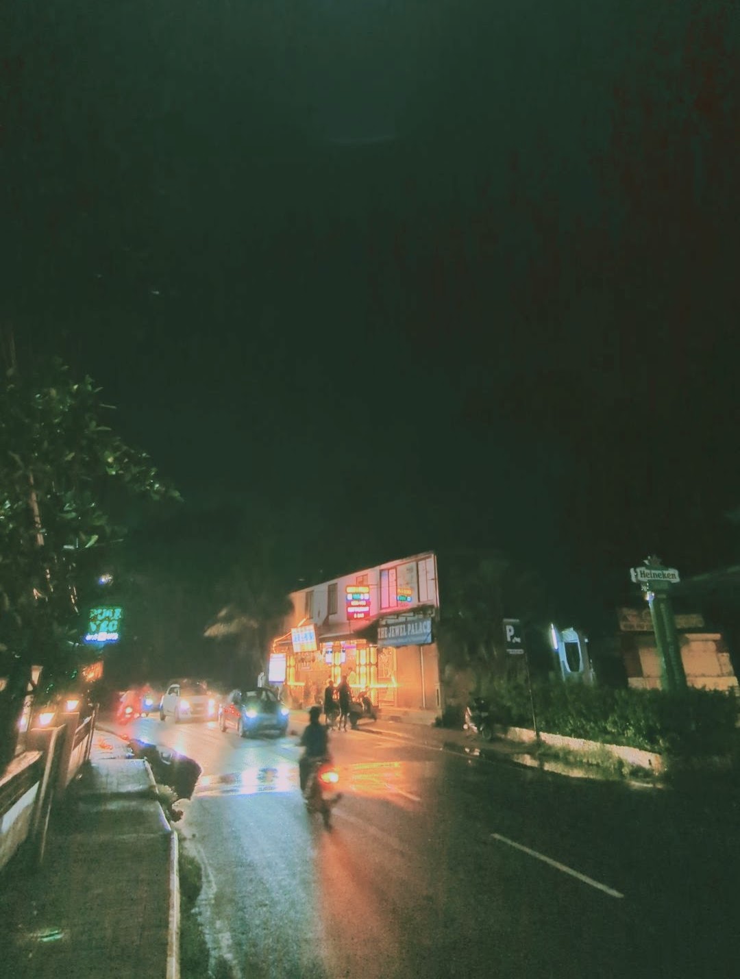 Main road in Candolim