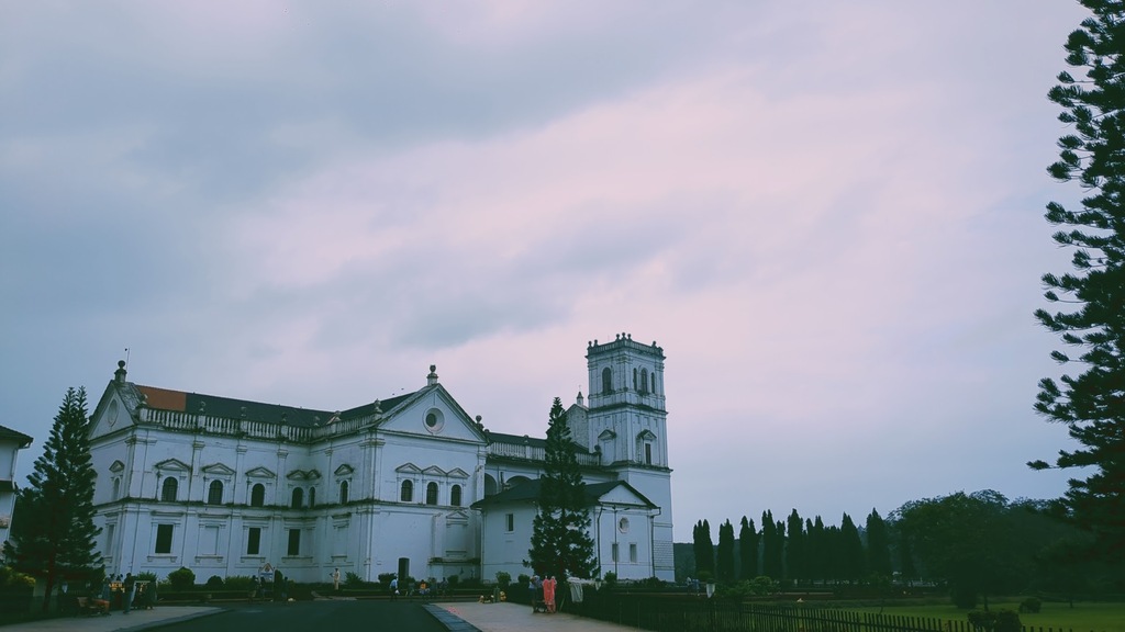 The grand Se Cathedral