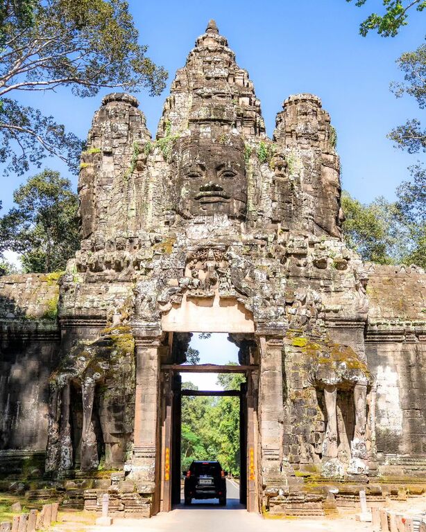 The Victory Gate