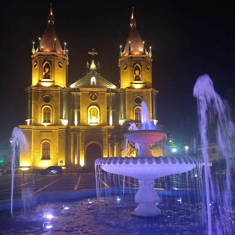 Molo Plaza
