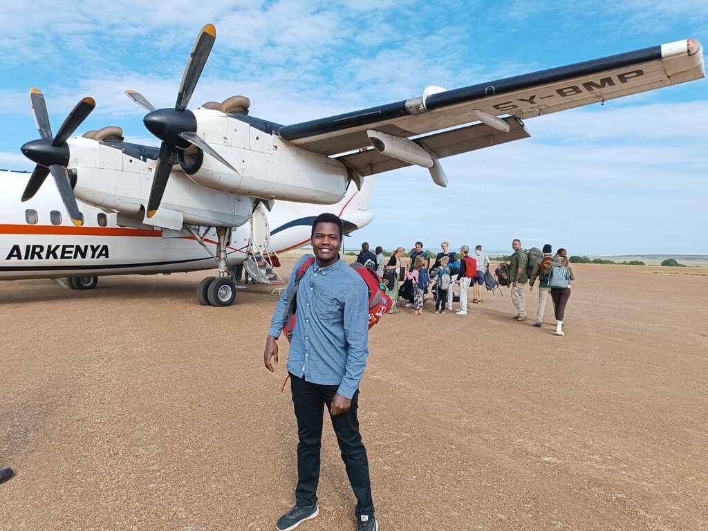 Fly to the parks 1