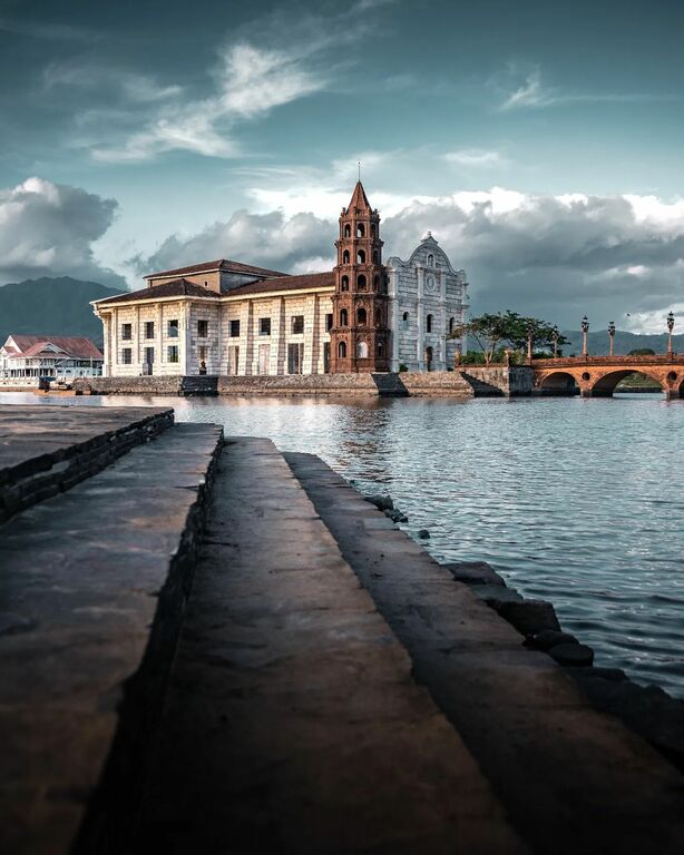 Las Casas Filipinas De Acuzar