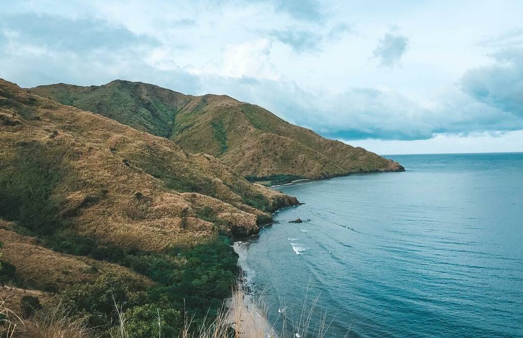 Pundaquit Beach