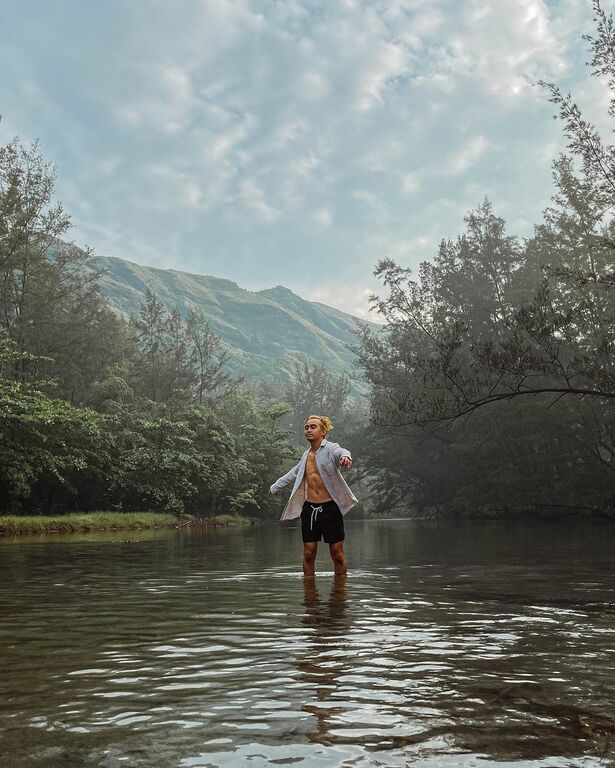 Anawangin Cove, Zambales