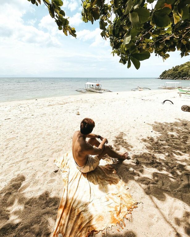 Hermit's Cove, Aloguinsan