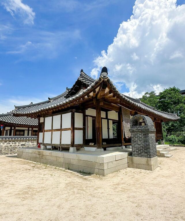 Namsangol Hanok Village, Seoul