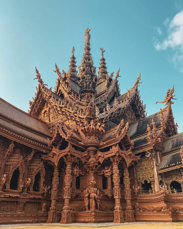 Sanctuary of Truth, Pattaya