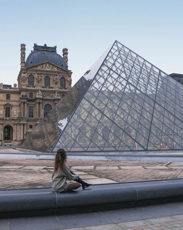 Louvre Museum
