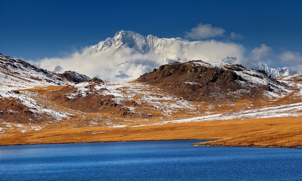 Sheosar Lake