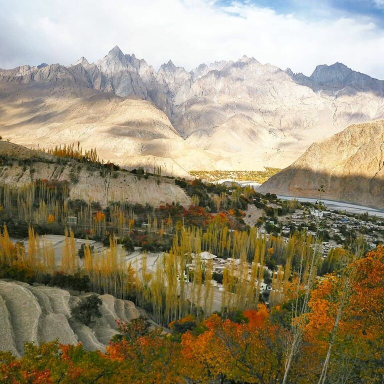 Pakistan in Autumn