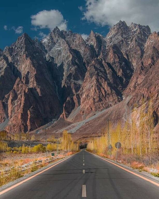 Karakoram Highway and Passu Cones