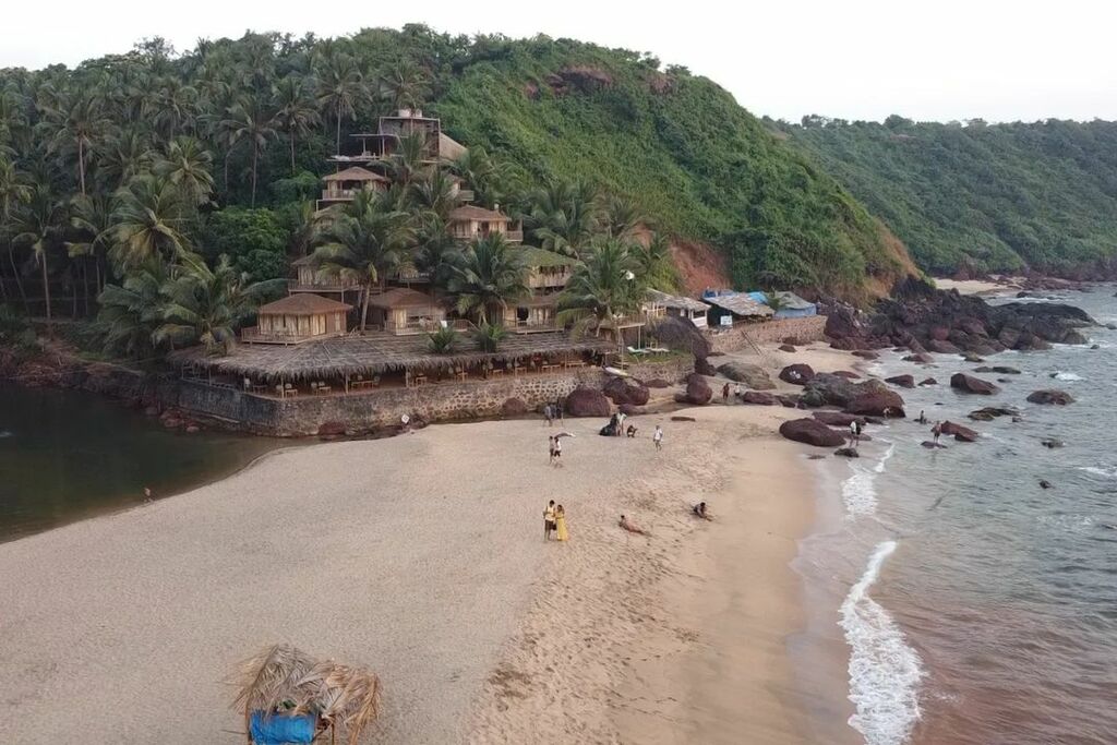 Cola Beach