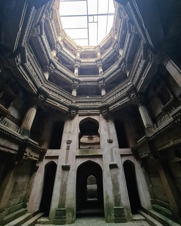 Adalaj Stepwell