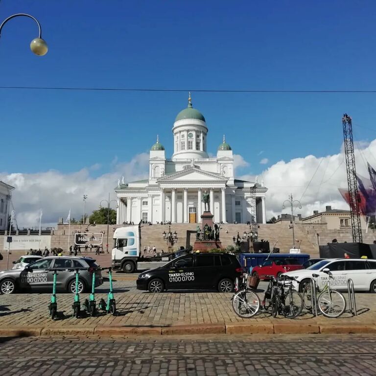 Senate Square 