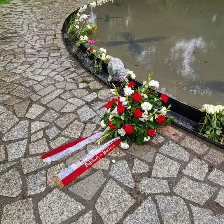 Memorial to Europe's Sinti and Roma Murdered Under Nazism