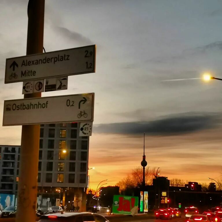 East Side Gallery and its surroundings