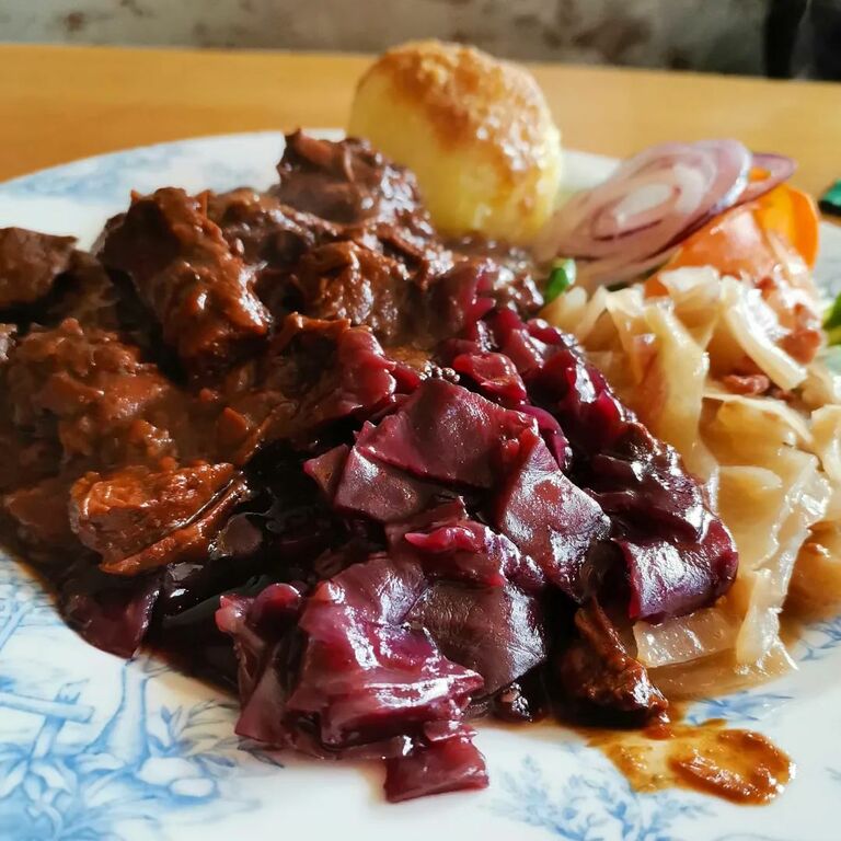 Beef-in-beer goulash